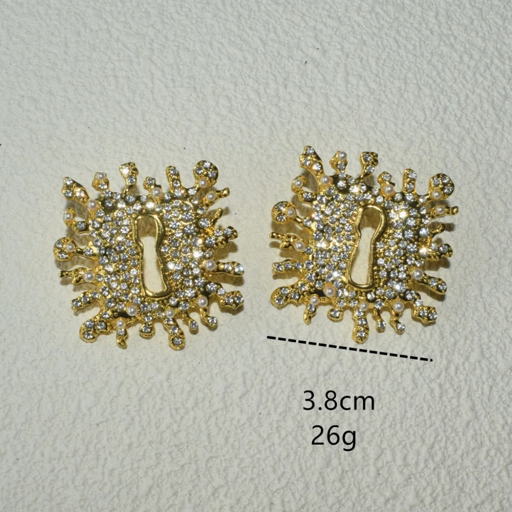 New schiaparelli inspired Key Hole Earrings - Picture 4 of 6